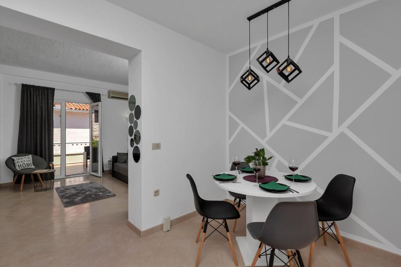באסקה וודה Apartmani Luna מראה חיצוני תמונה
